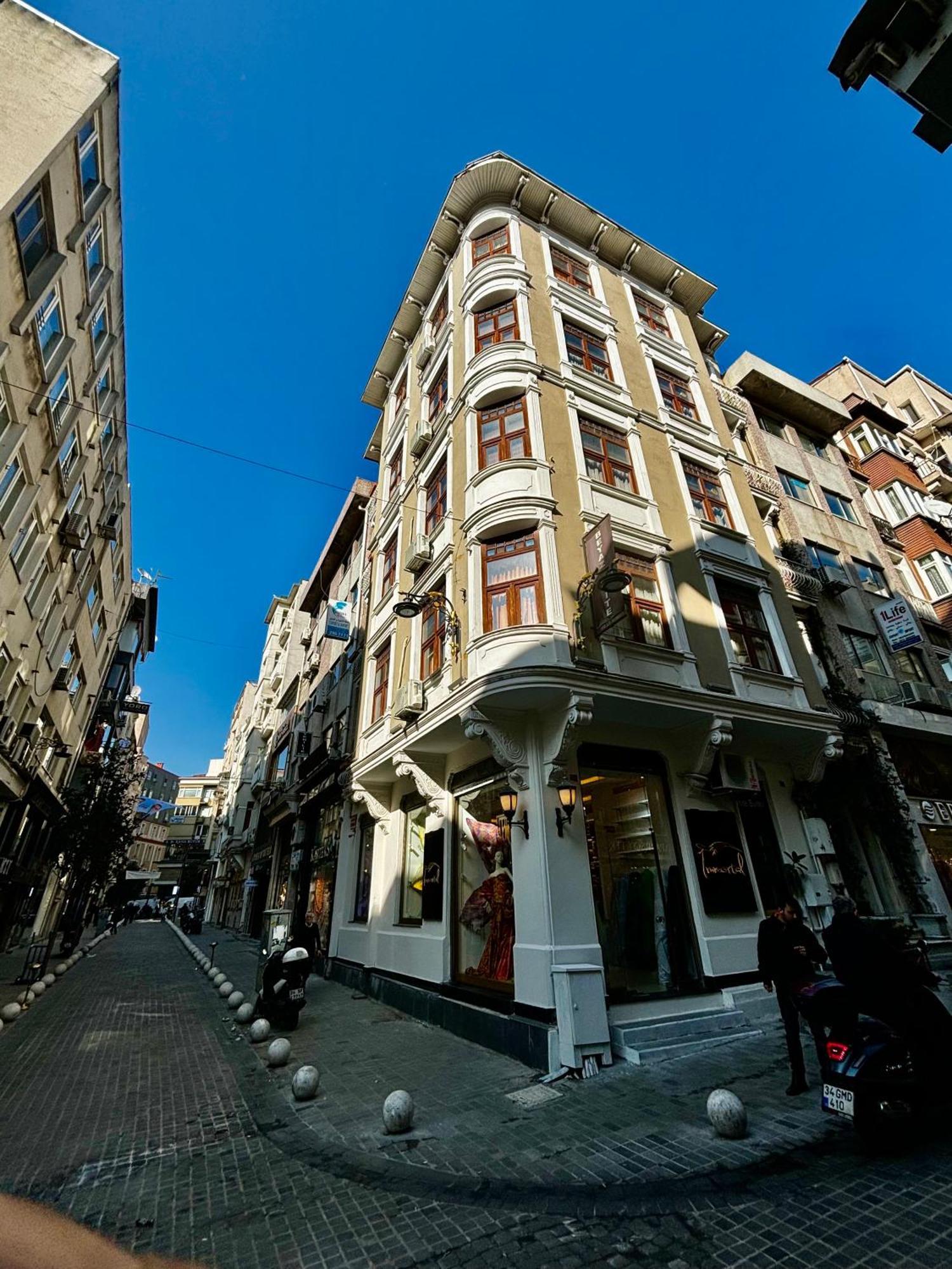 Appart hôtel White *
