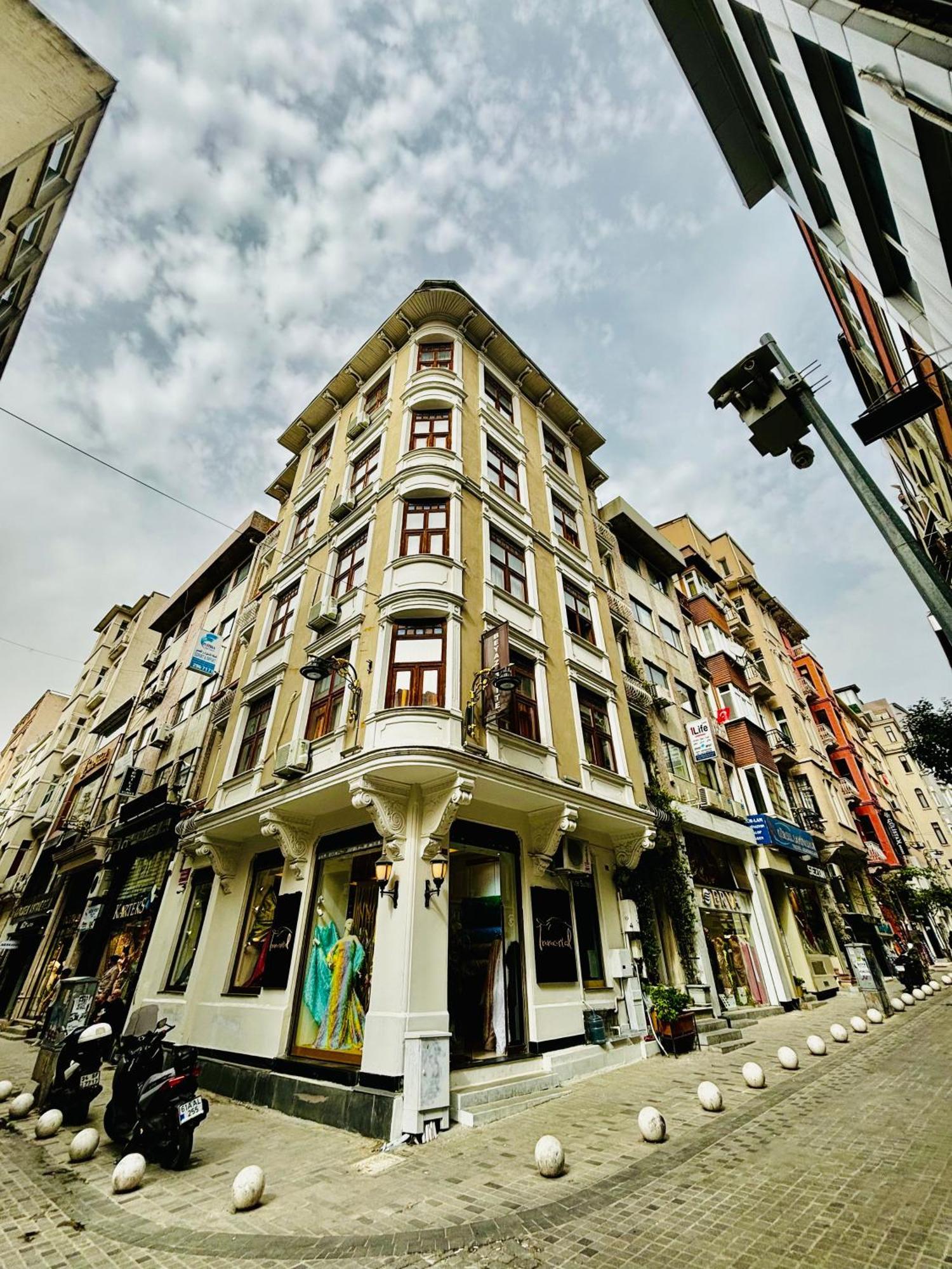 Appart hôtel White *
